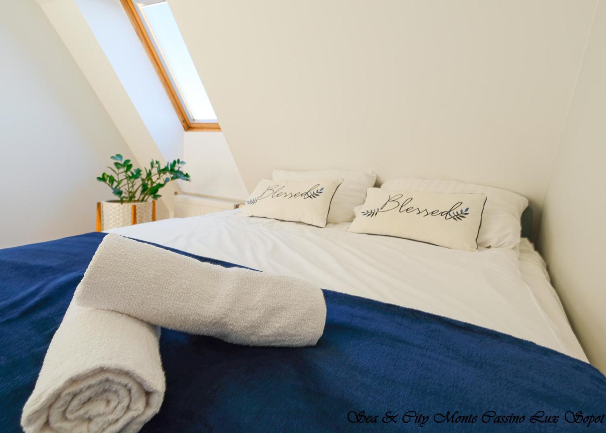 Sea & City 50 M Monte Casinno 100 M Beach Apartments Lux Sopot Bagian luar foto